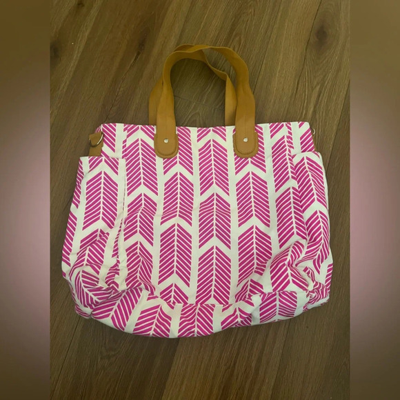 White Elm Pink Arrows Weekender Tote Bag Canvas With Water Resistant Lining - Picture 3 of 4